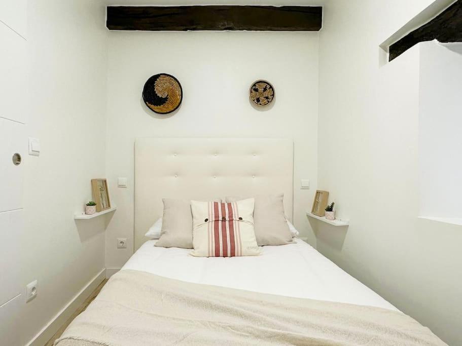 Apartamento De Diseno En Laredo Centro Luaran gambar