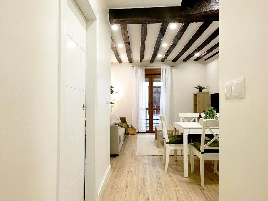 Apartamento De Diseno En Laredo Centro Luaran gambar